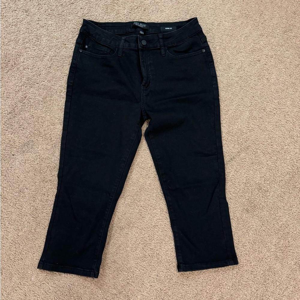 Judy Blue Capri
